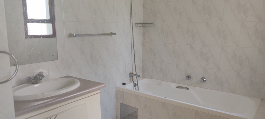 2 Bedroom Property for Sale in Key West North West